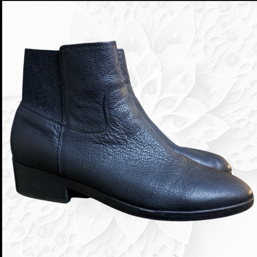 Eileen Fisher Beau Black Leather Block Heel Booties Size 9